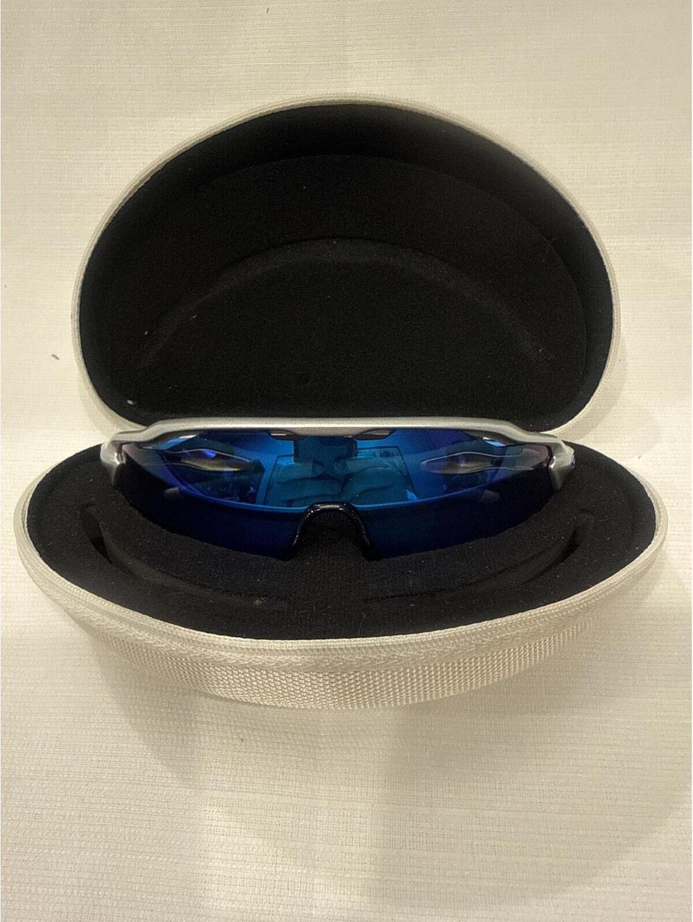 Oakley Radar EV Path Sunglasses – Silver & Blue Frame
